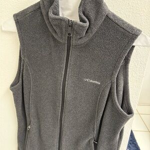 Columbia Charcoal Sleeveless Fleece Vest